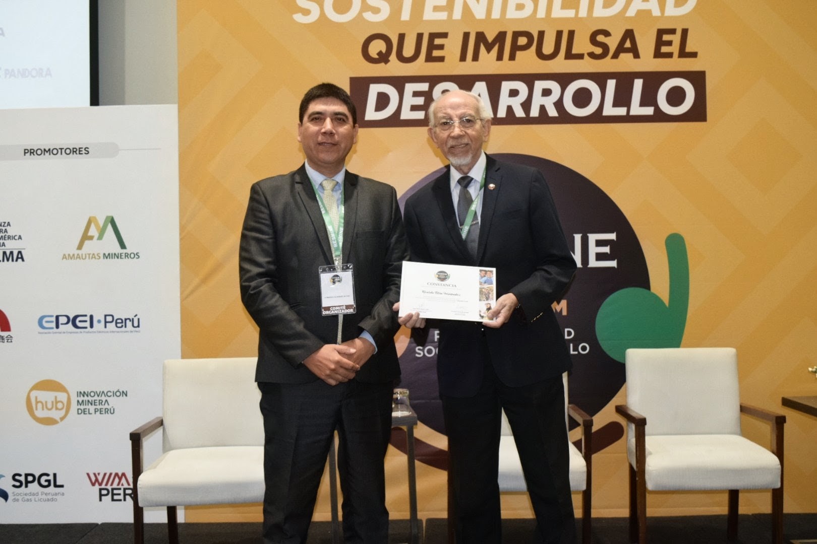 Los hidrocarburos se consolidan como el puente energético indispensable para sostener el crecimiento de la Inteligencia Artificial